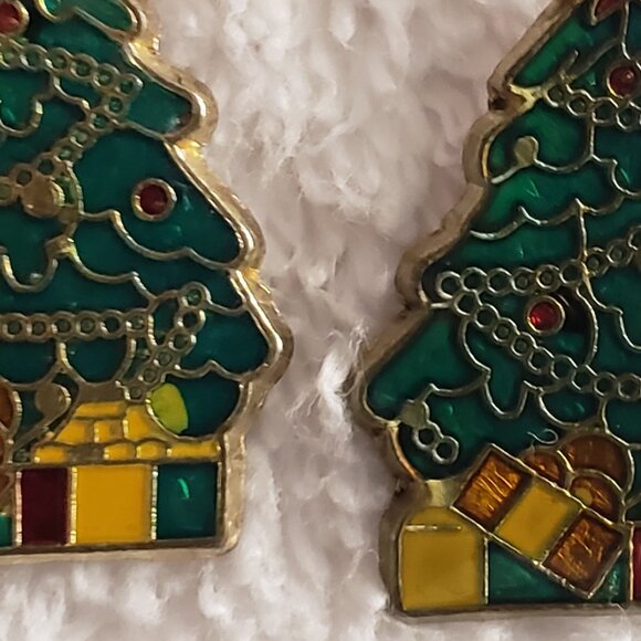Vintage Decorated Christmas Tree Earrings Metal and Enamel - Picture 4 of 5